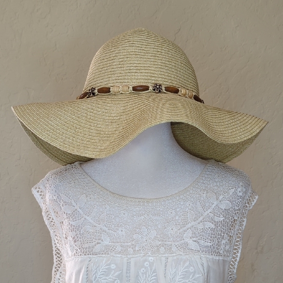 Solfish WET Accessories - Solfish WET Beaded Floppy Woven Straw/Rattan Beach Hat One Size Fits Most